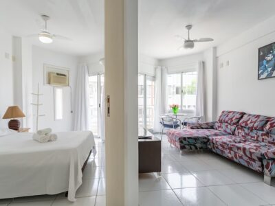 Flat a passos da areia da Praia dos Ingleses Norte - EM202